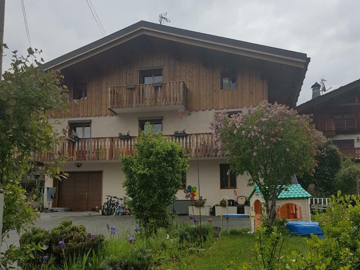 Chaleureux 2 Pieces Avec Terrasse A Séez Exterior foto